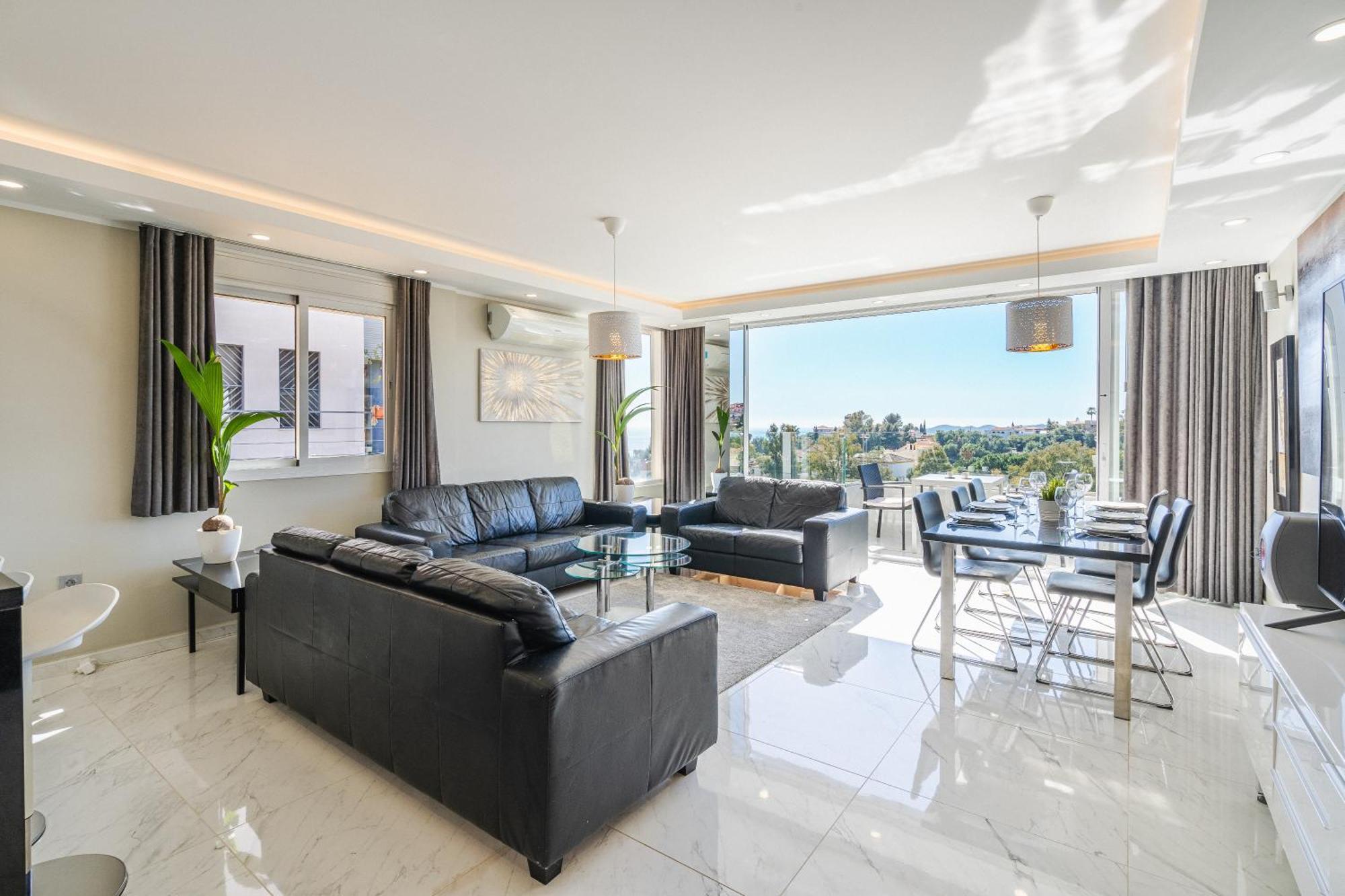 Private Luxurious Hillside Villa With Pool & Sea Views For 8 To 10 Ppl Fuengirola Buitenkant foto