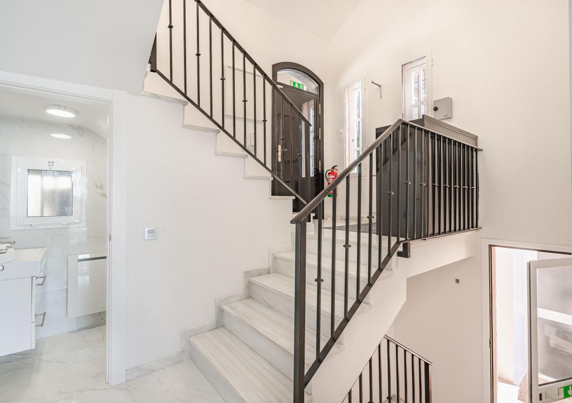 Private Luxurious Hillside Villa With Pool & Sea Views For 8 To 10 Ppl Fuengirola Buitenkant foto