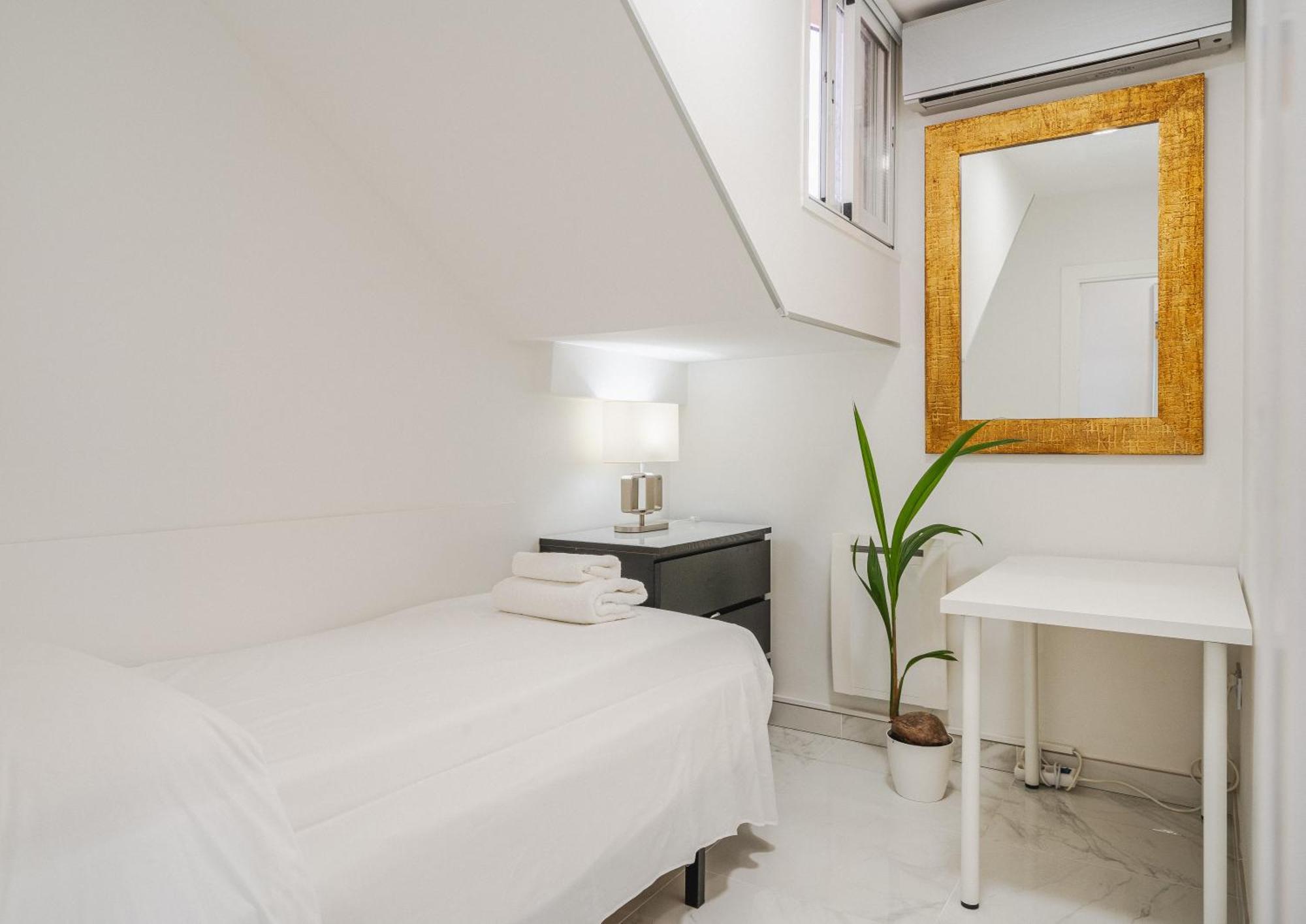 Private Luxurious Hillside Villa With Pool & Sea Views For 8 To 10 Ppl Fuengirola Buitenkant foto